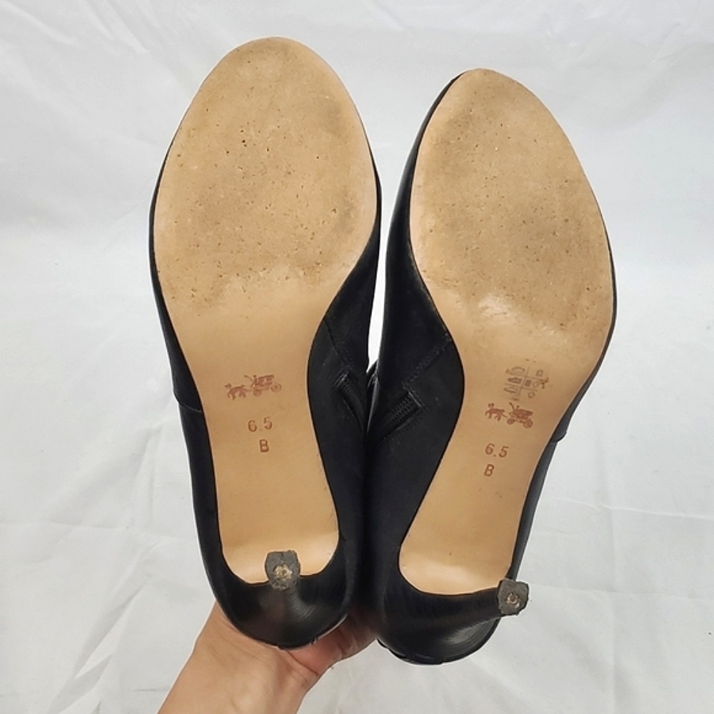 Coach Ankle Booties, Sz 6.5 - Picture 5 of 12